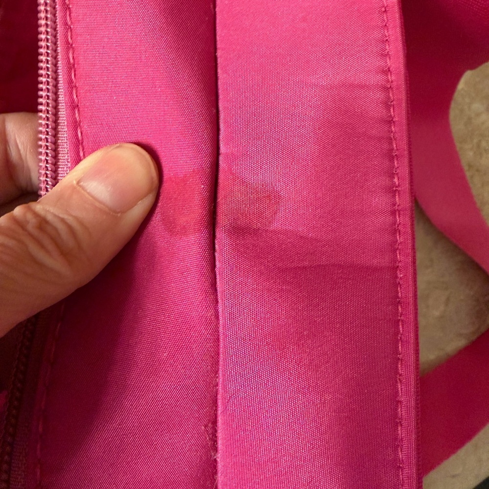 Pink and Green Seatbelt Checkered Women's Bag - Picture 11 of 11